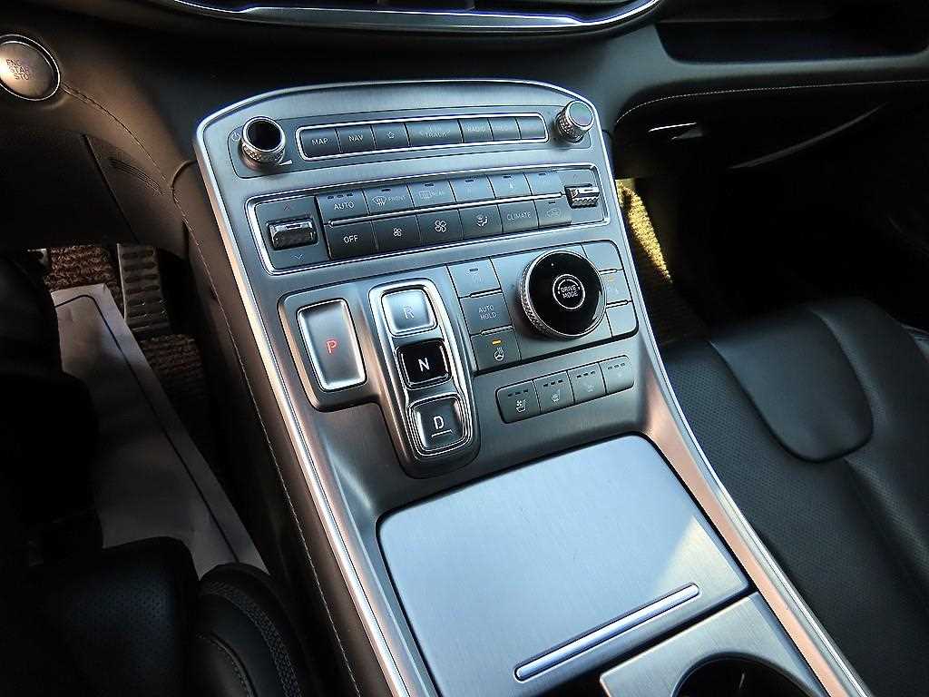 HYUNDAI Santa Fe - Vista 10