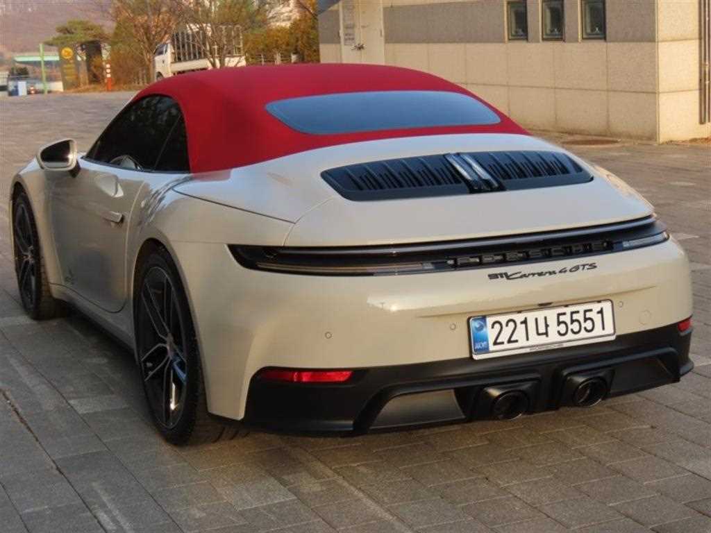 Porsche 911 - Vista 4