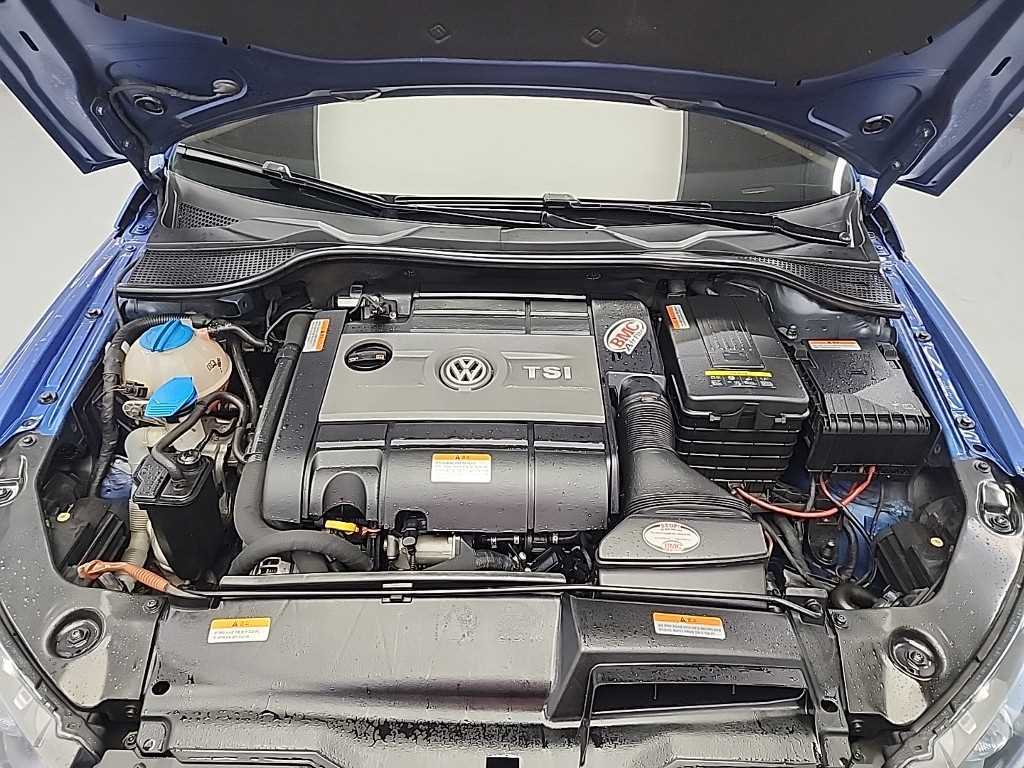 Volkswagen Scirocco - Vista 5