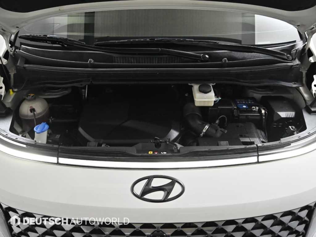 HYUNDAI Staria - Vista 6