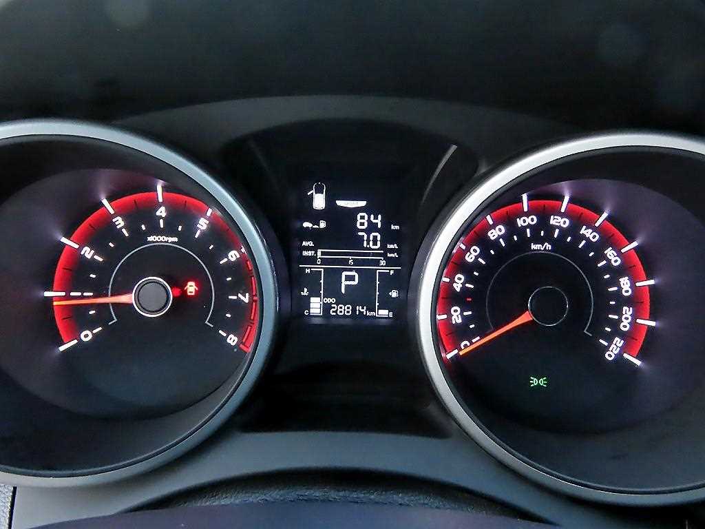 Ssangyong Tivoli - Vista 9