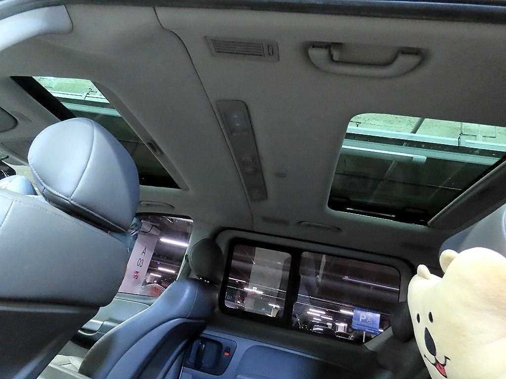 HYUNDAI Starex 2011 Plateado - Importación desde Corea - HF Imports Iquique - Foto 16