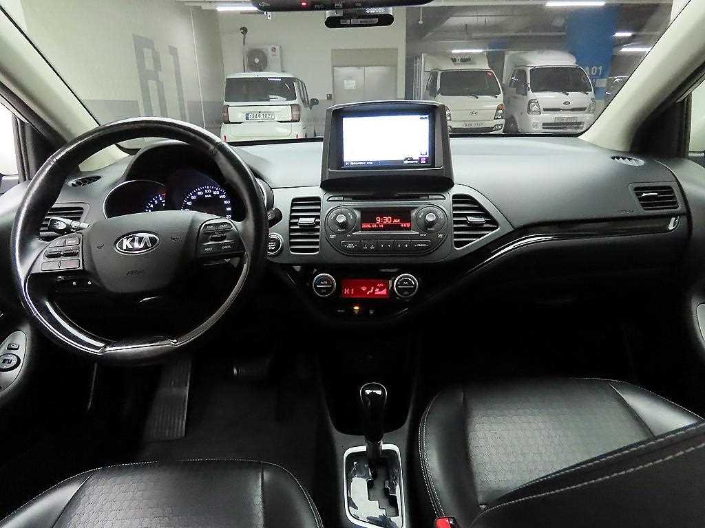 KIA Morning - Vista 8