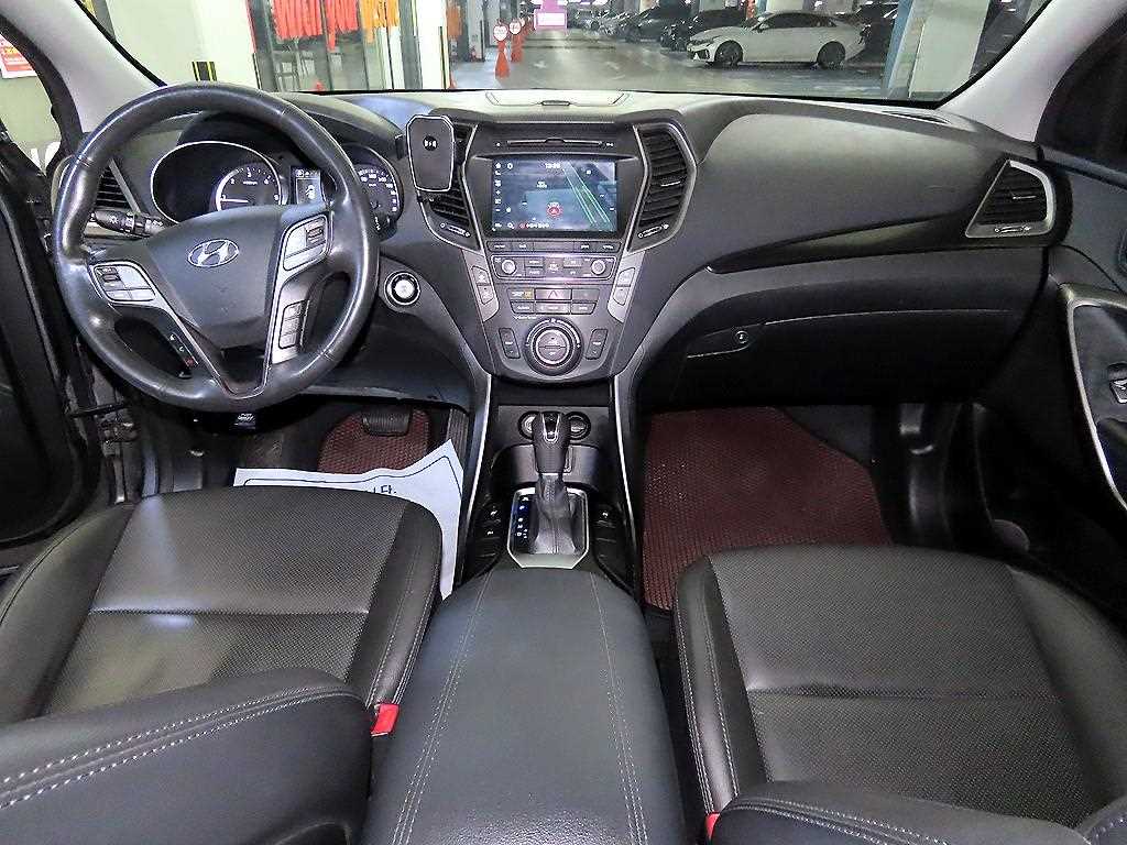 HYUNDAI Santa Fe - Vista 10