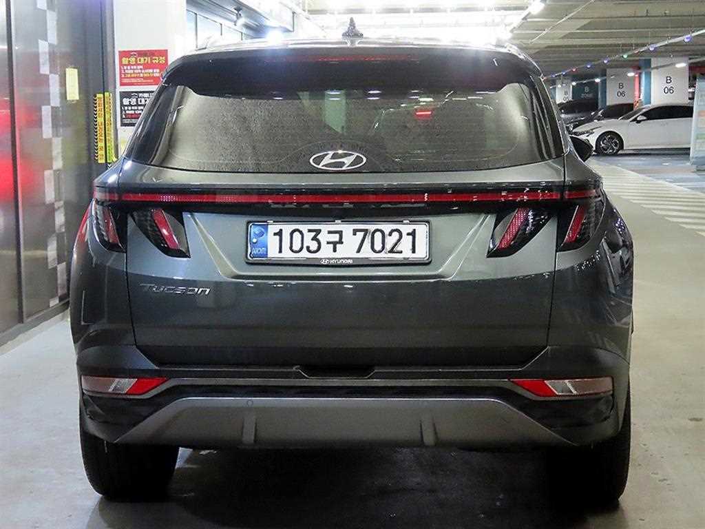 HYUNDAI Tucson - Vista 5