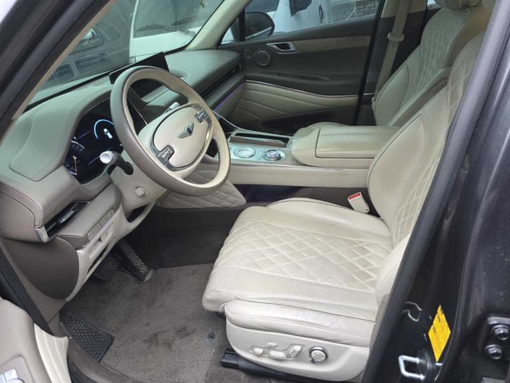 Genesis GV80 - Vista 3