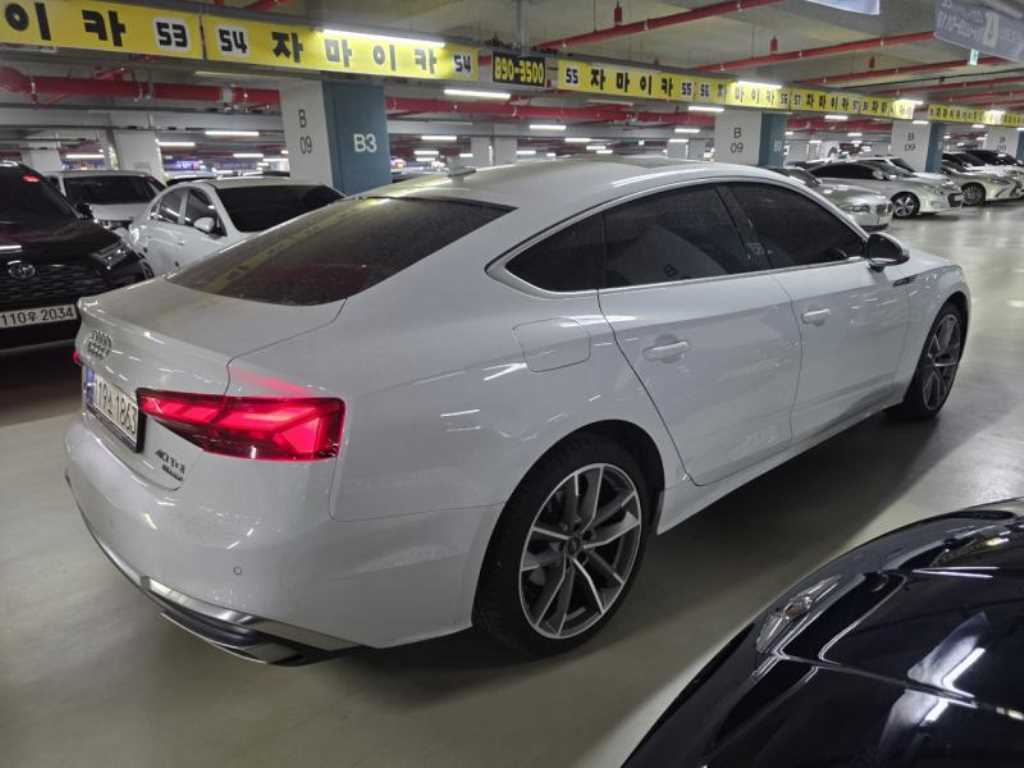 Audi A5 - Vista 5