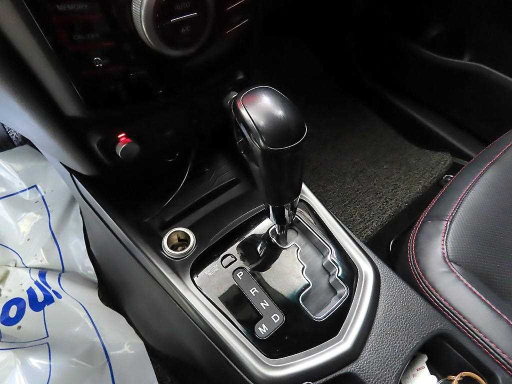 Ssangyong Tivoli - Vista 12