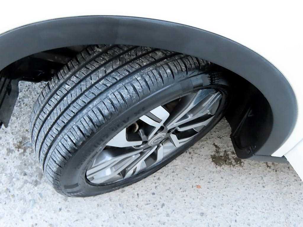 Ssangyong Tivoli 2018 Blanco - Importación desde Corea - HF Imports Iquique - Foto 19