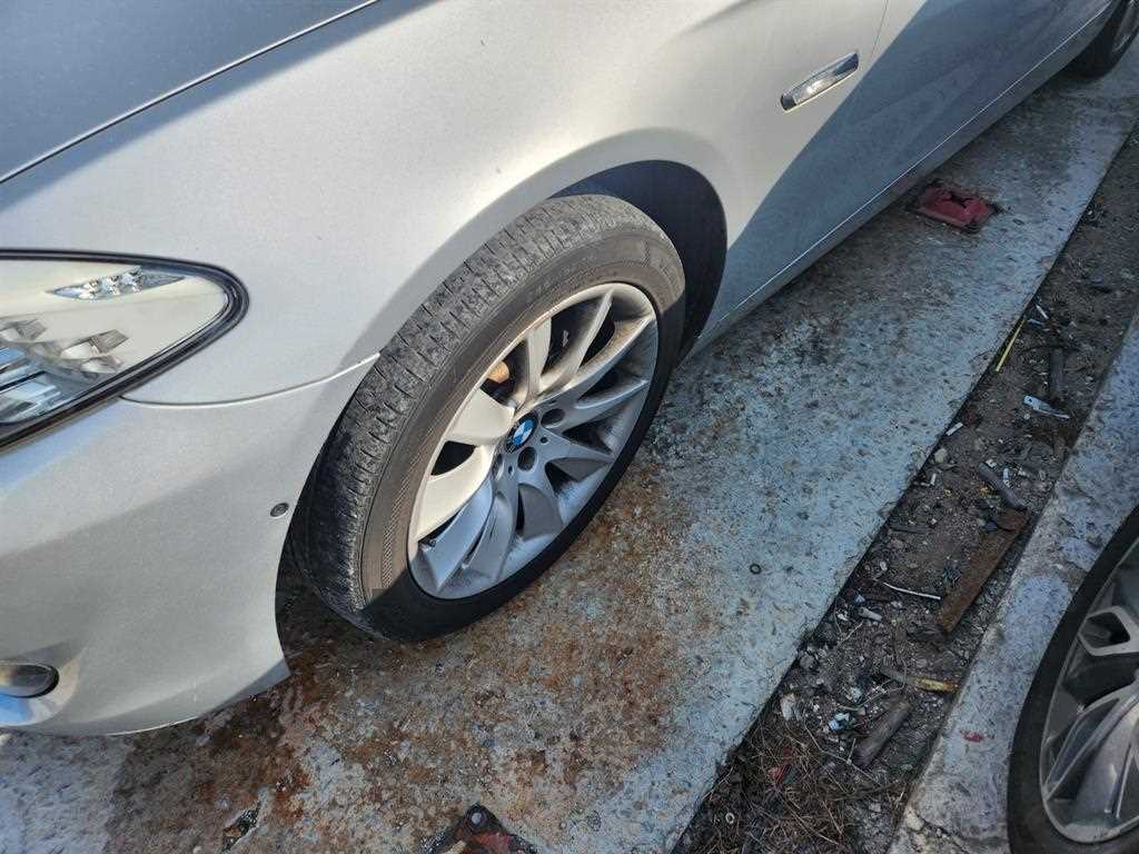 BMW 5 Series - Vista 2