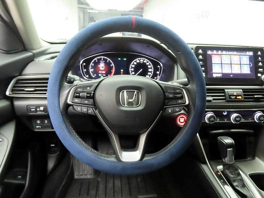 Honda Accord - Vista 8