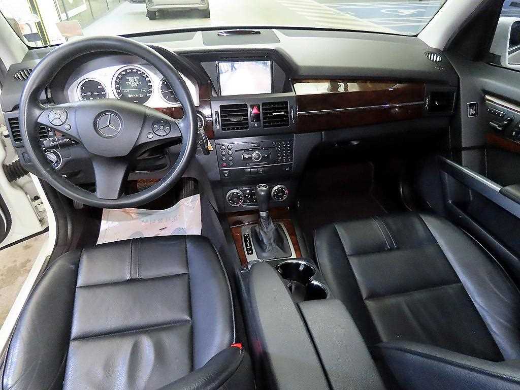 Mercedes Benz GLK Class - Vista 10