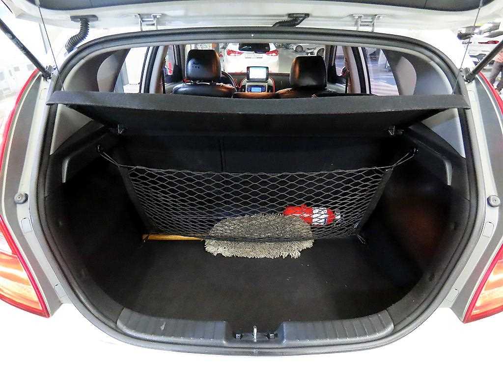 HYUNDAI i30 2010 Blanco - Importación desde Corea - HF Imports Iquique - Foto 18