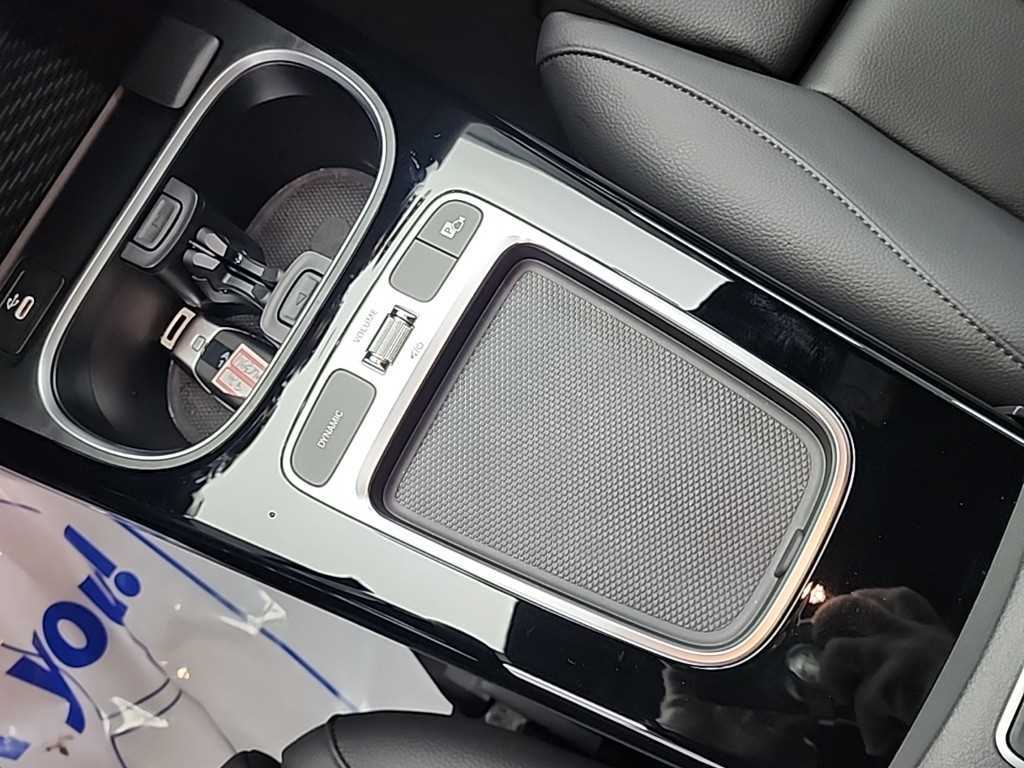 Mercedes Benz A Class 2024 Negro - Importación desde Corea - HF Imports Iquique - Foto 14