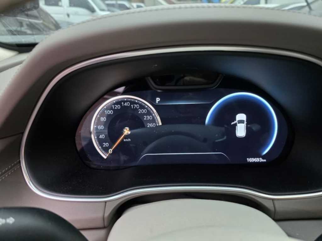 Genesis GV80 - Vista 4