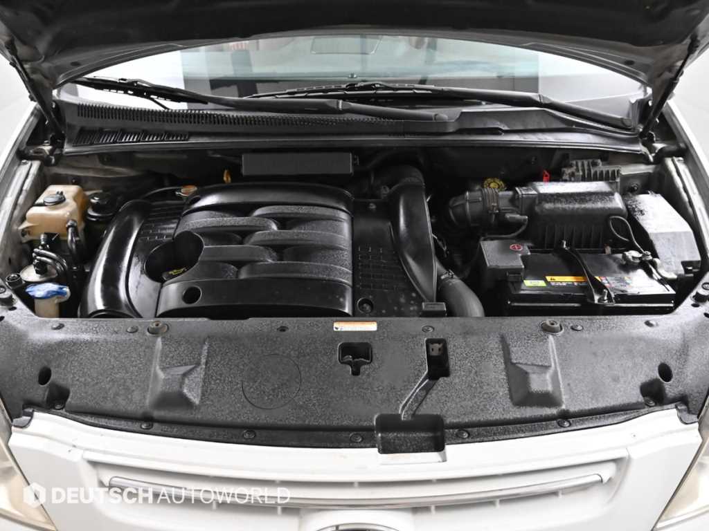 KIA Carnival - Vista 6