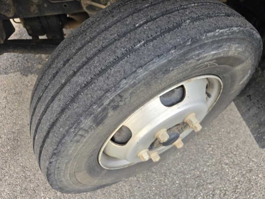 medium and large cargo Lekka - Vista 12