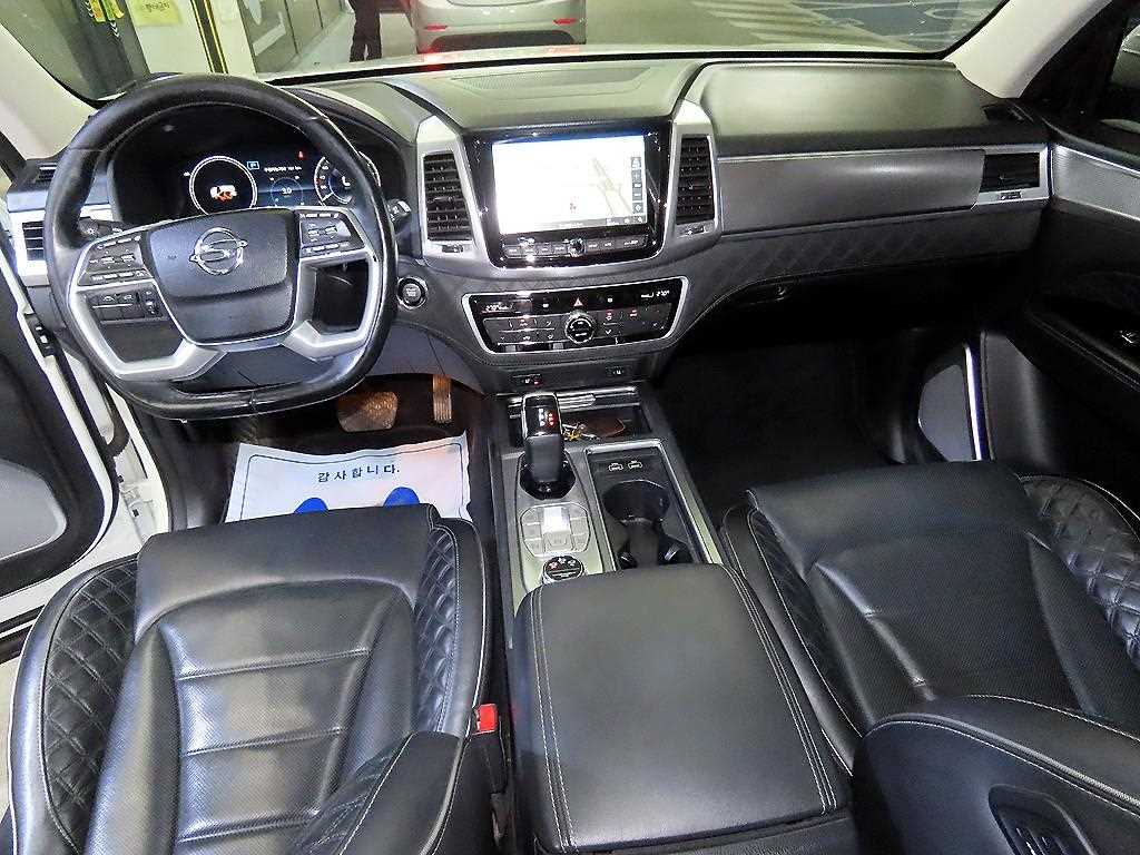 Ssangyong Rexton - Vista 10