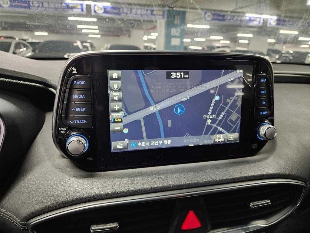 HYUNDAI Santa Fe - Vista 9