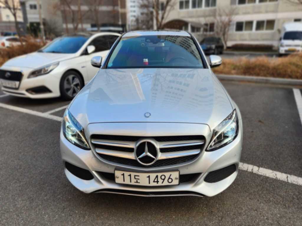 Mercedes Benz C Class 2016 Plateado - Importación desde Corea - HF Imports Iquique - Foto 1