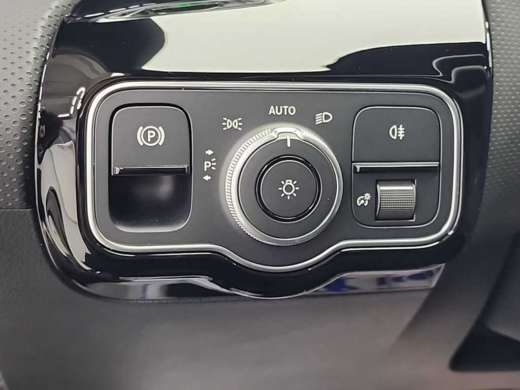 Mercedes Benz A Class 2024 Negro - Importación desde Corea - HF Imports Iquique - Foto 17