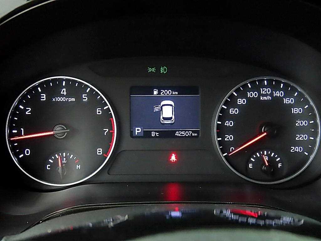 KIA Seltos - Vista 8