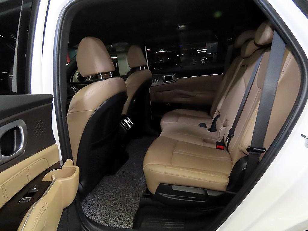 KIA Sorento - Vista 7