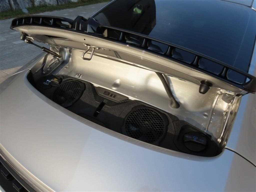 Porsche 911 2025 Plateado - Importación desde Corea - HF Imports Iquique - Foto 18