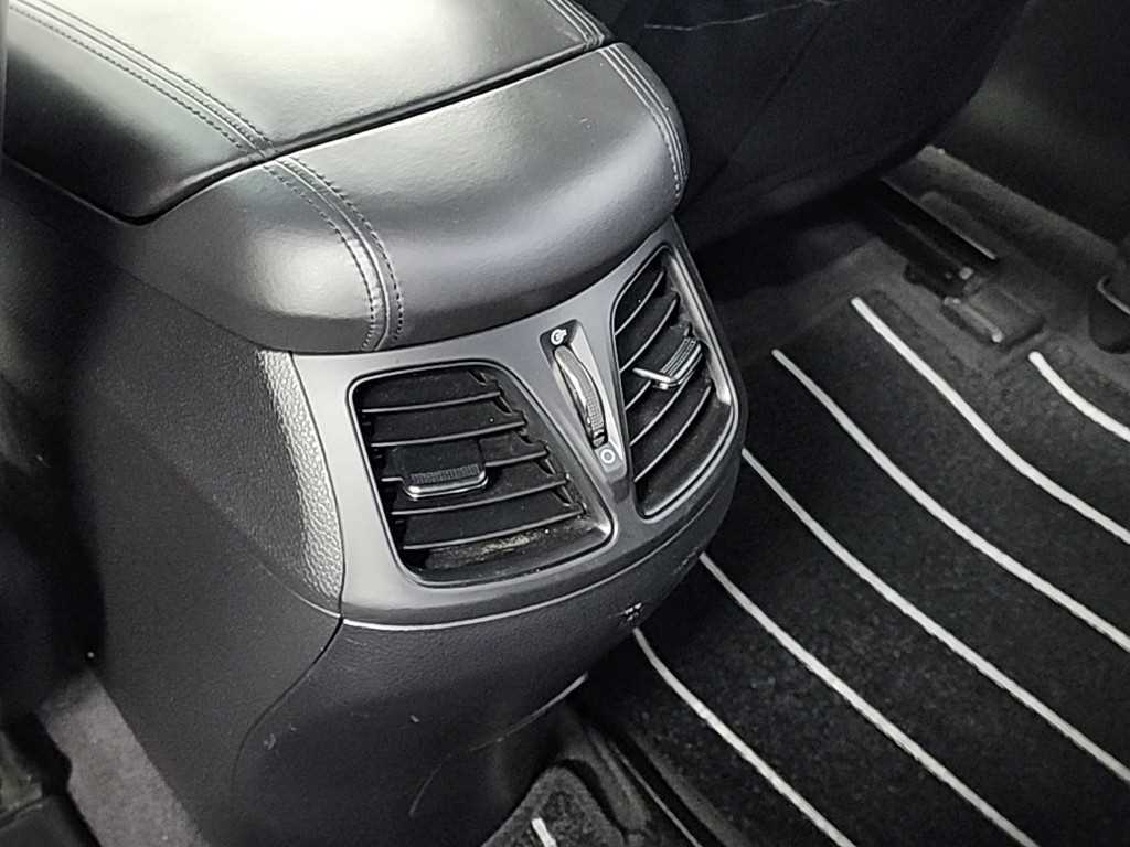 HYUNDAI Grandeur 2016 Negro - Importación desde Corea - HF Imports Iquique - Foto 13