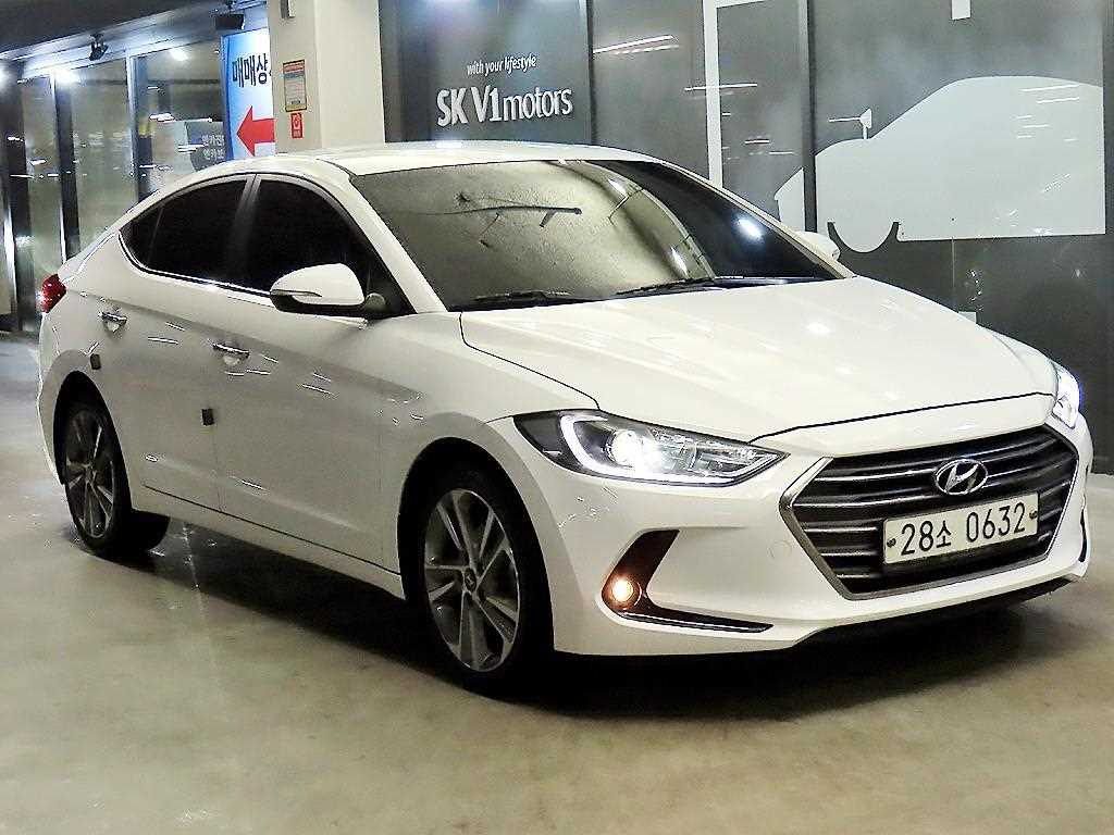 HYUNDAI Avante 2016 Blanco - Importación desde Corea - HF Imports Iquique - Foto 1