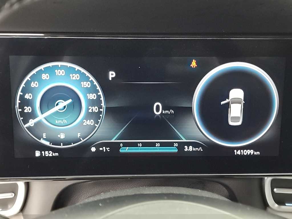 HYUNDAI Avante - Vista 6