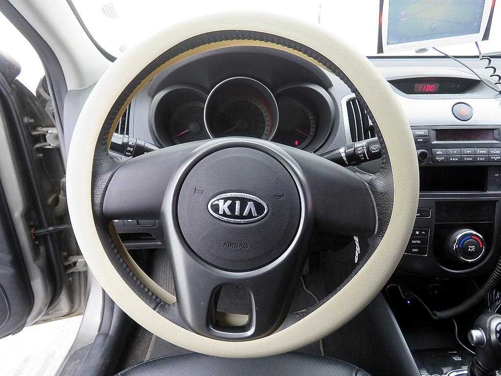 KIA Forte - Vista 10