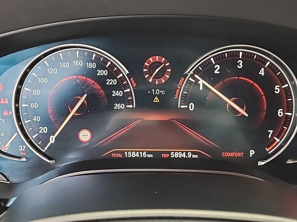 BMW 5 Series - Vista 6