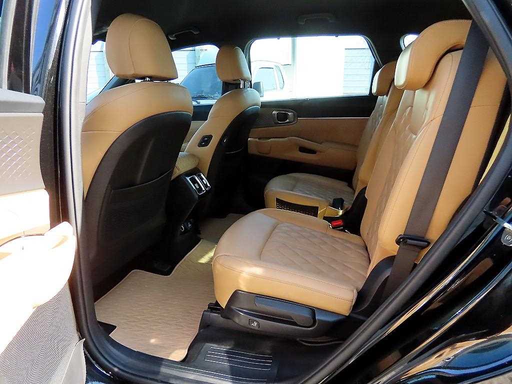 KIA Sorento - Vista 6