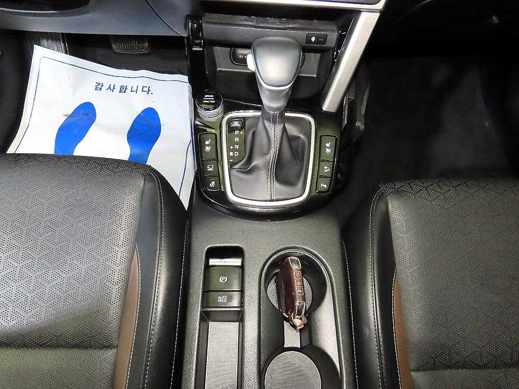 KIA Seltos - Vista 12