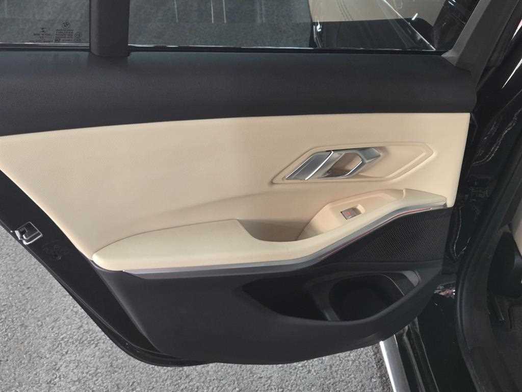 BMW 3 series 2023 Negro - Importación desde Corea - HF Imports Iquique - Foto 14