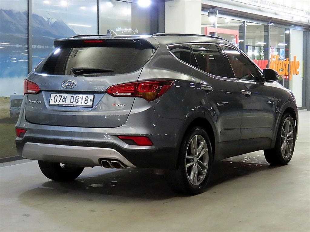 HYUNDAI Santa Fe - Vista 4
