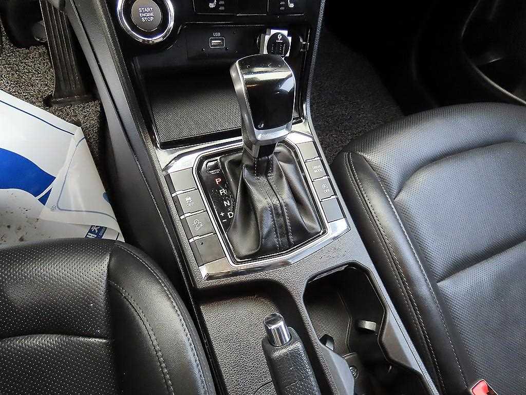 Ssangyong Korando - Vista 10