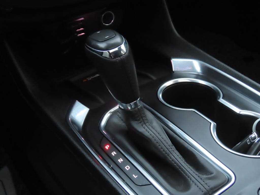 Chevrolet Travers 2020 Blanco - Importación desde Corea - HF Imports Iquique - Foto 16