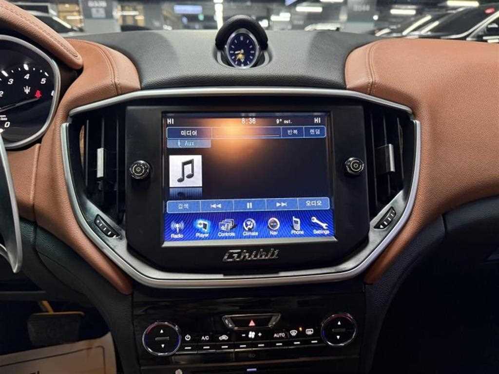 Maserati Ghibli 2014 Blanco - Importación desde Corea - HF Imports Iquique - Foto 14