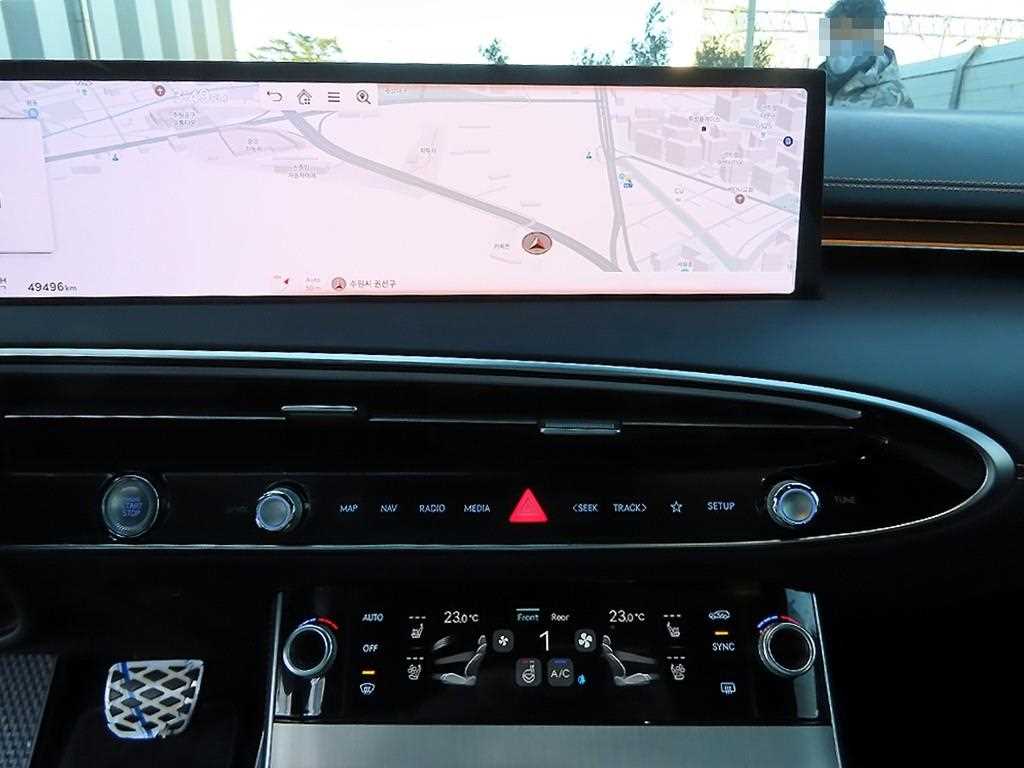 Genesis GV70 - Vista 12