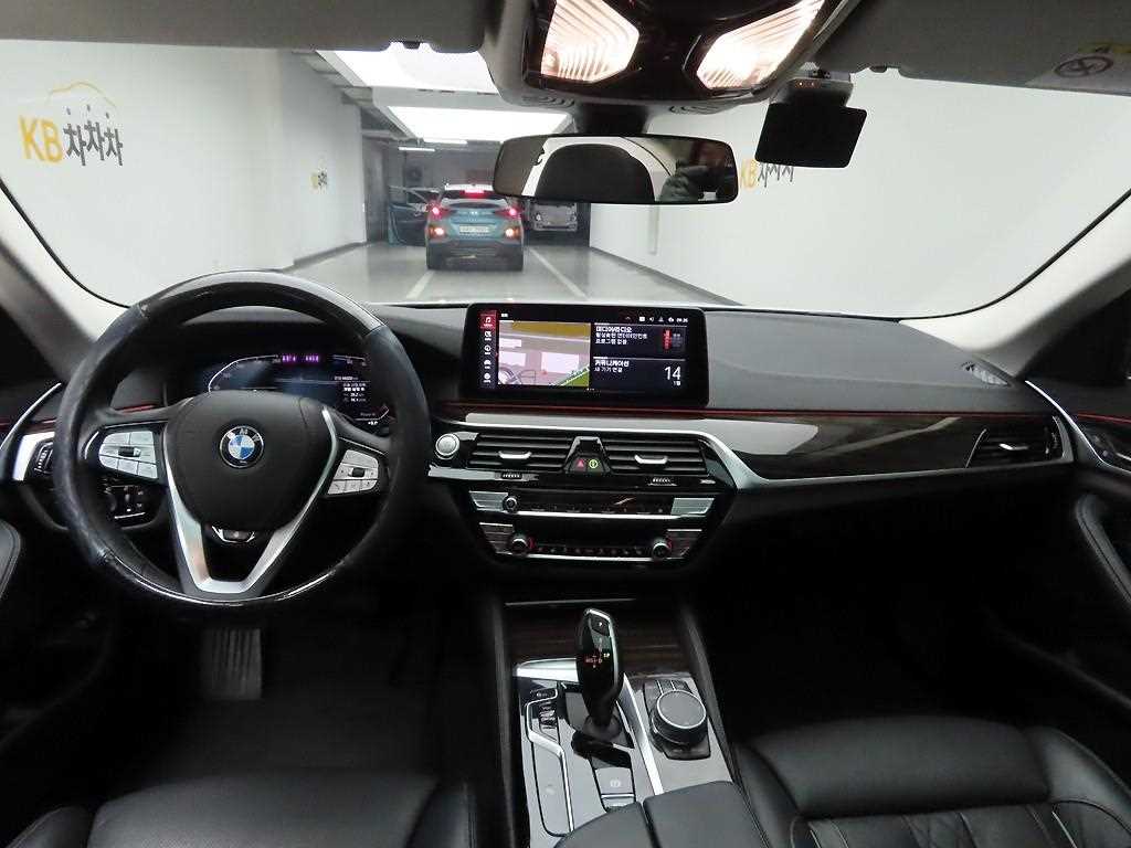 BMW 5 Series - Vista 6