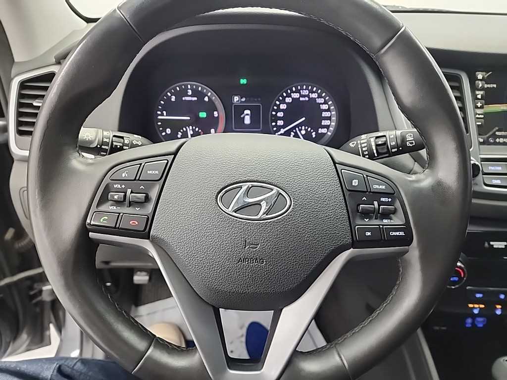 HYUNDAI Tucson - Vista 9