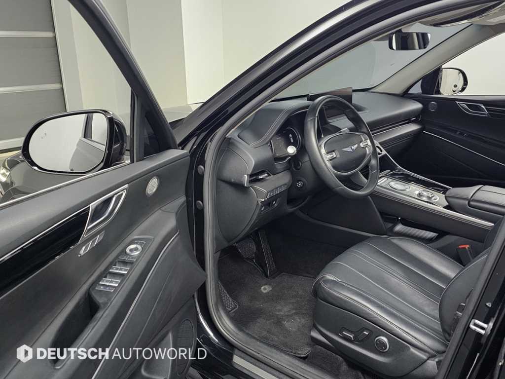 Genesis GV80 - Vista 11