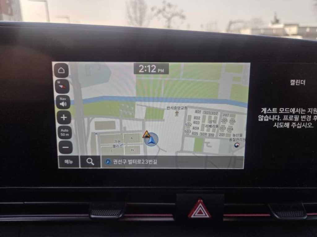 HYUNDAI Avante - Vista 9