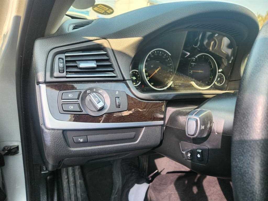 BMW 5 Series - Vista 10