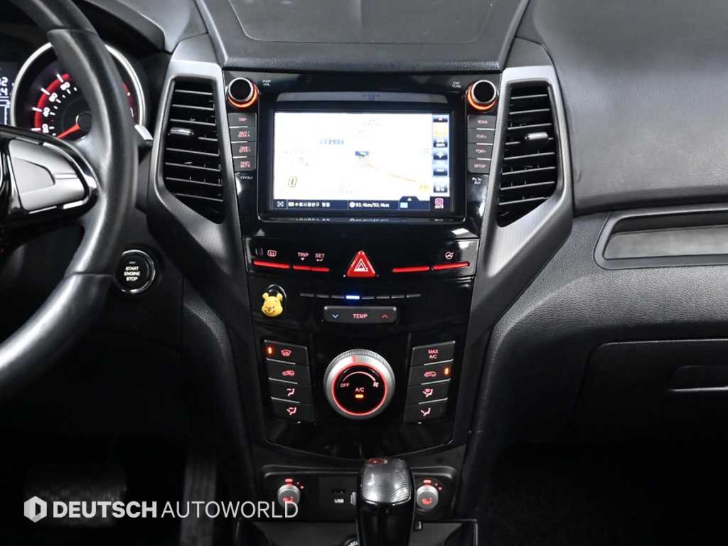 Ssangyong Tivoli 2017 Negro - Importación desde Corea - HF Imports Iquique - Foto 14