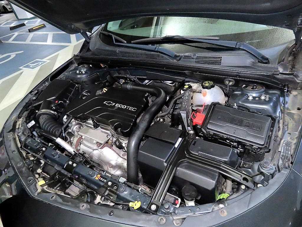 Chevrolet Malibu 2017 Gris - Importación desde Corea - HF Imports Iquique - Foto 18