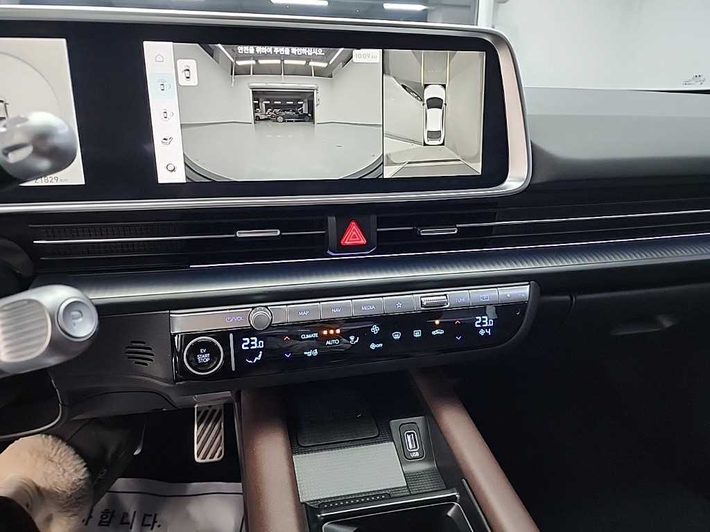 HYUNDAI Ioniq 6 - Vista 10