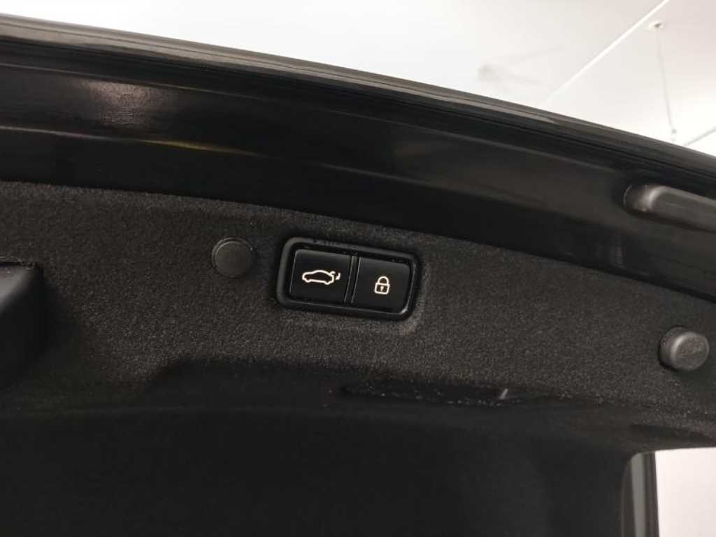 KIA K7 2017 Negro - Importación desde Corea - HF Imports Iquique - Foto 18